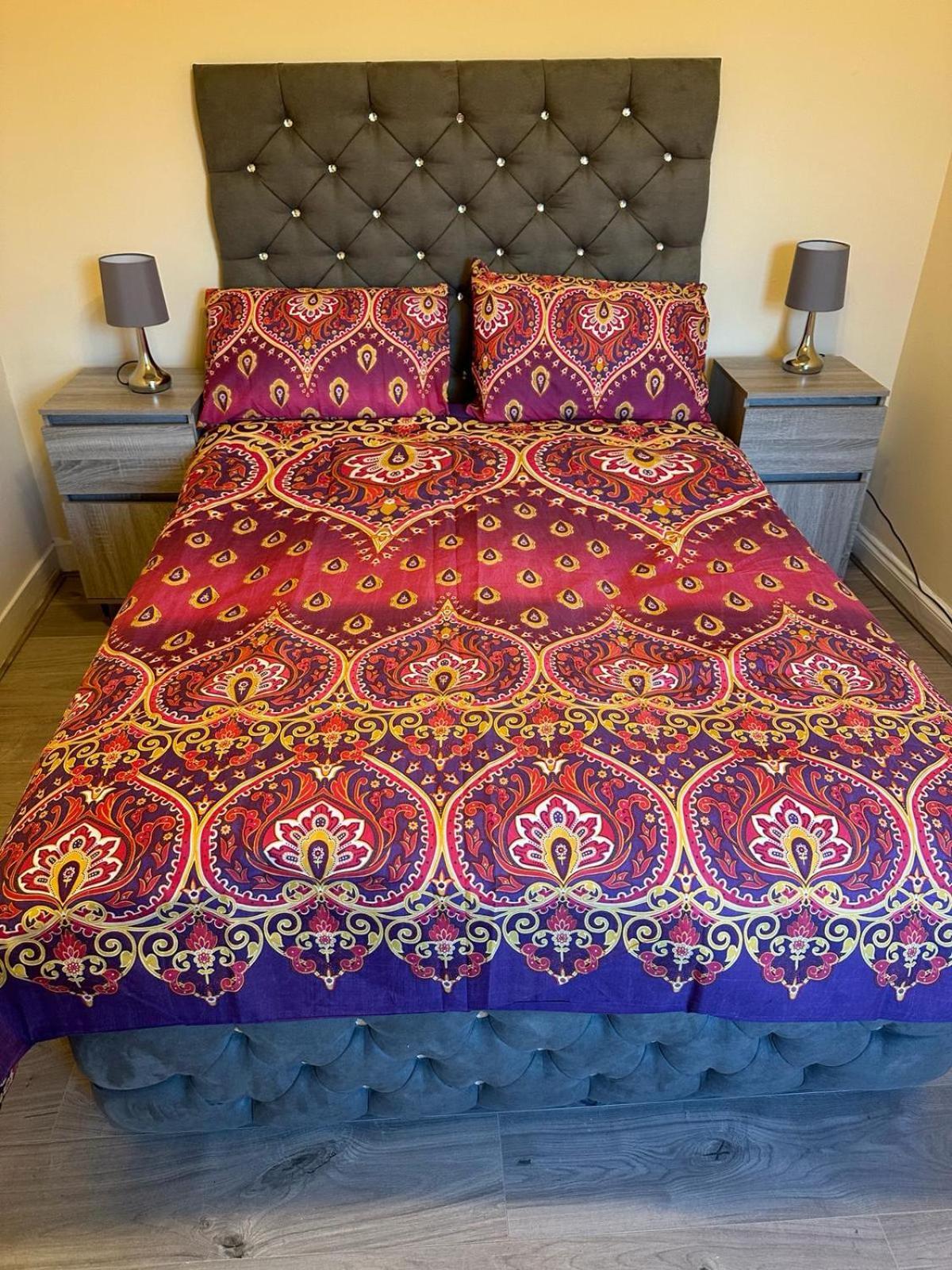 Elsaro Otel Slough Dış mekan fotoğraf